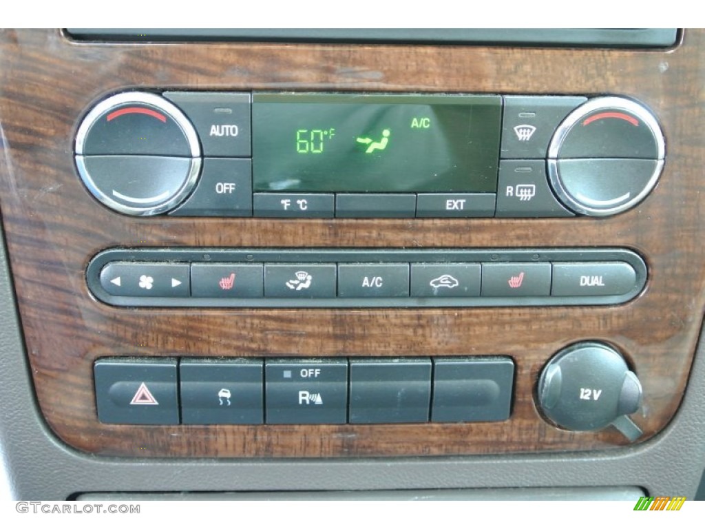2008 Ford Taurus X Limited Controls Photo #85585961