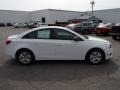Summit White - Cruze LS Photo No. 4
