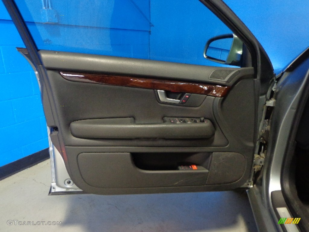 2006 Audi A4 3.2 quattro Sedan Ebony Door Panel Photo #85595281