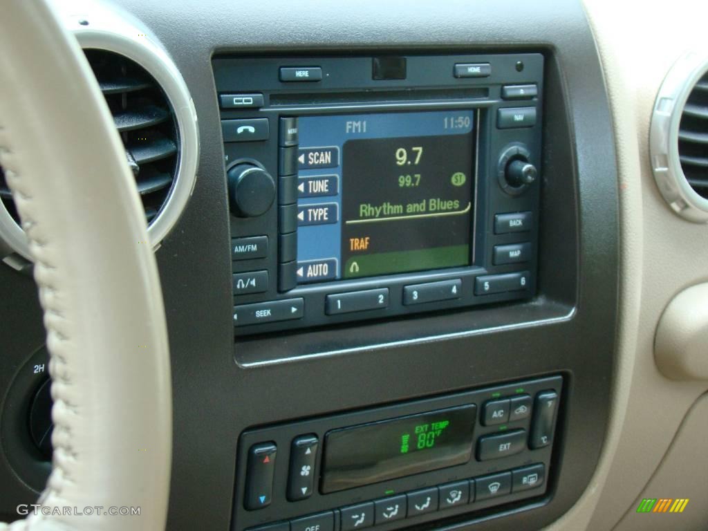 2003 Expedition Eddie Bauer 4x4 - Estate Green Metallic / Medium Parchment photo #32