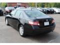 Black - Camry LE Photo No. 3