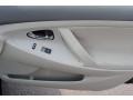 Black - Camry LE Photo No. 16