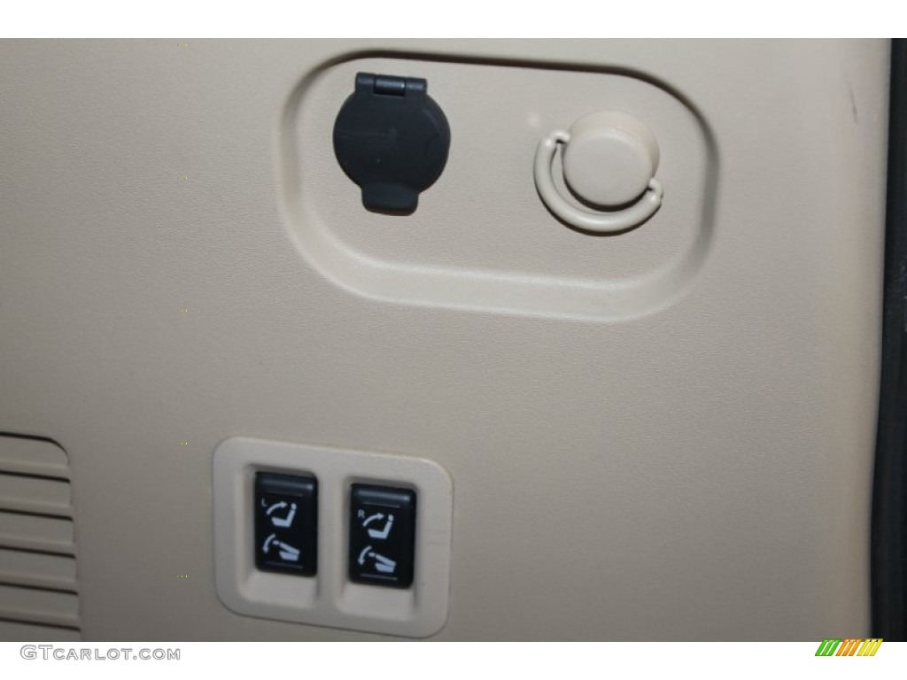 2011 Armada SL - Lakeshore Slate Blue / Almond photo #34