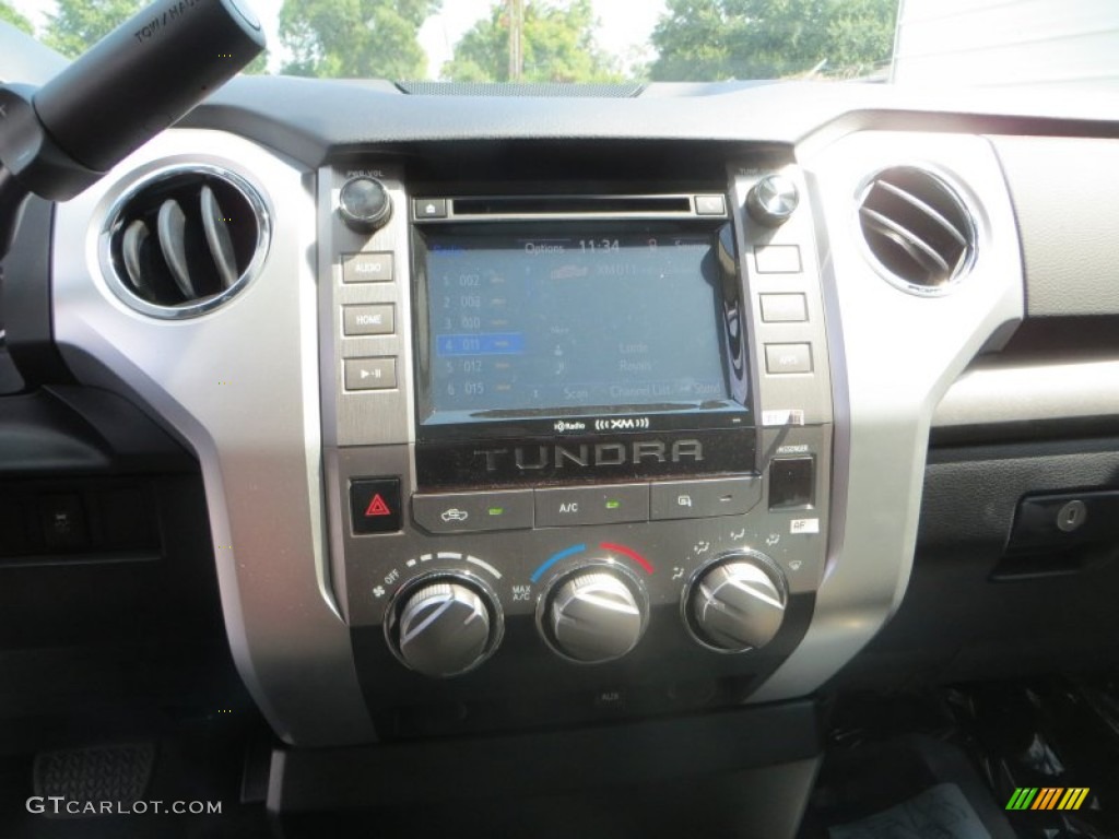 2014 Tundra SR5 Double Cab - Super White / Sand Beige photo #23