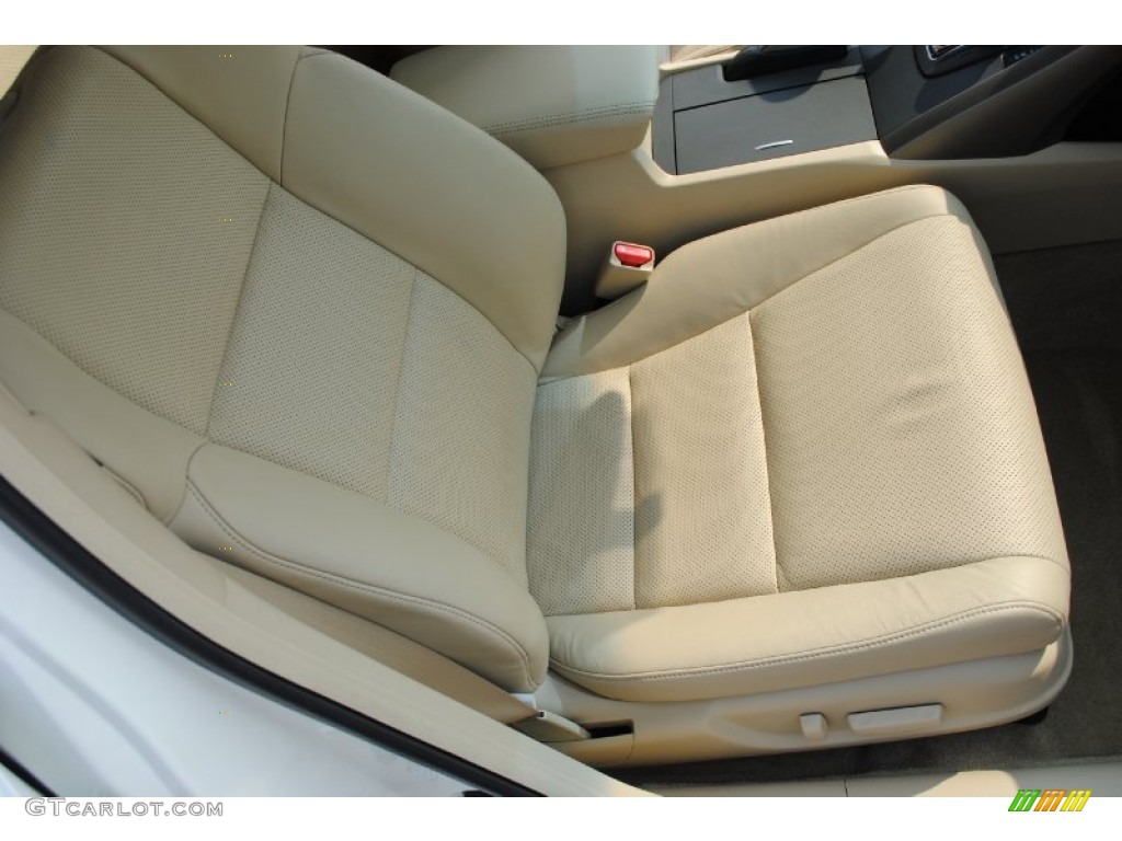 2010 TSX Sedan - Premium White Pearl / Parchment photo #17