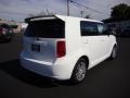 Super White - xB  Photo No. 7