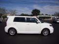 Super White - xB  Photo No. 8