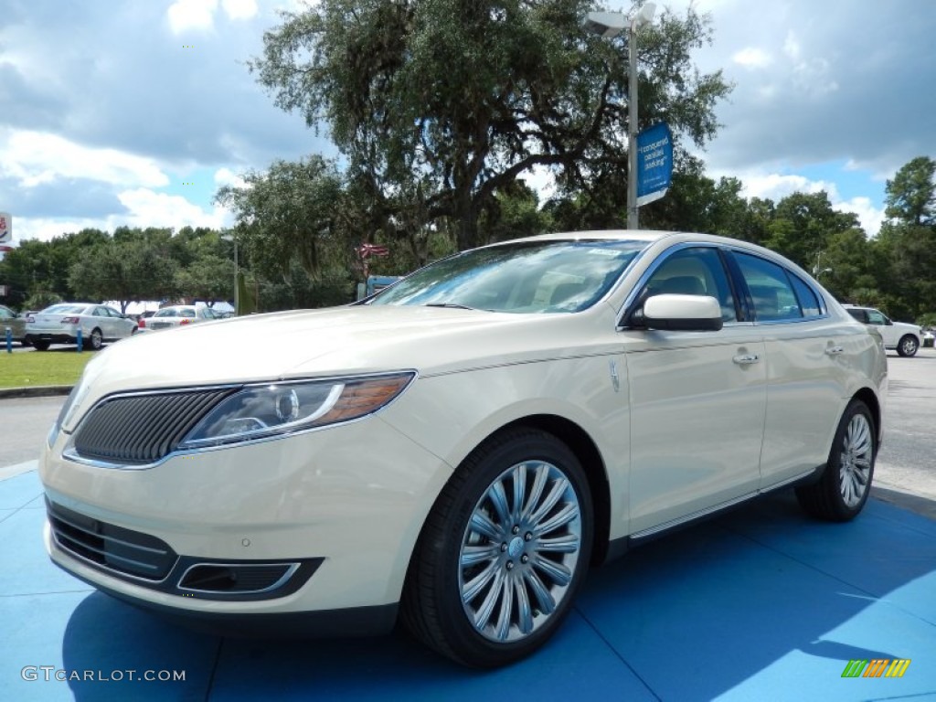 Platinum Dune Metallic 2014 Lincoln MKS FWD Exterior Photo #85602193