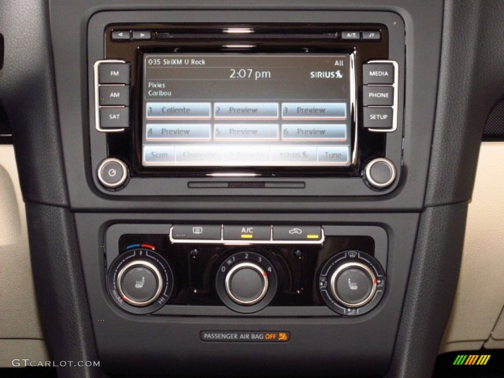 2014 Volkswagen Jetta TDI SportWagen Controls Photo #85603891