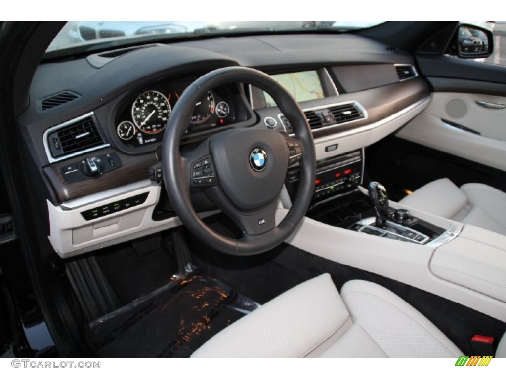 Ivory White Interior 2013 BMW 5 Series 550i Gran Turismo Photo #85605160