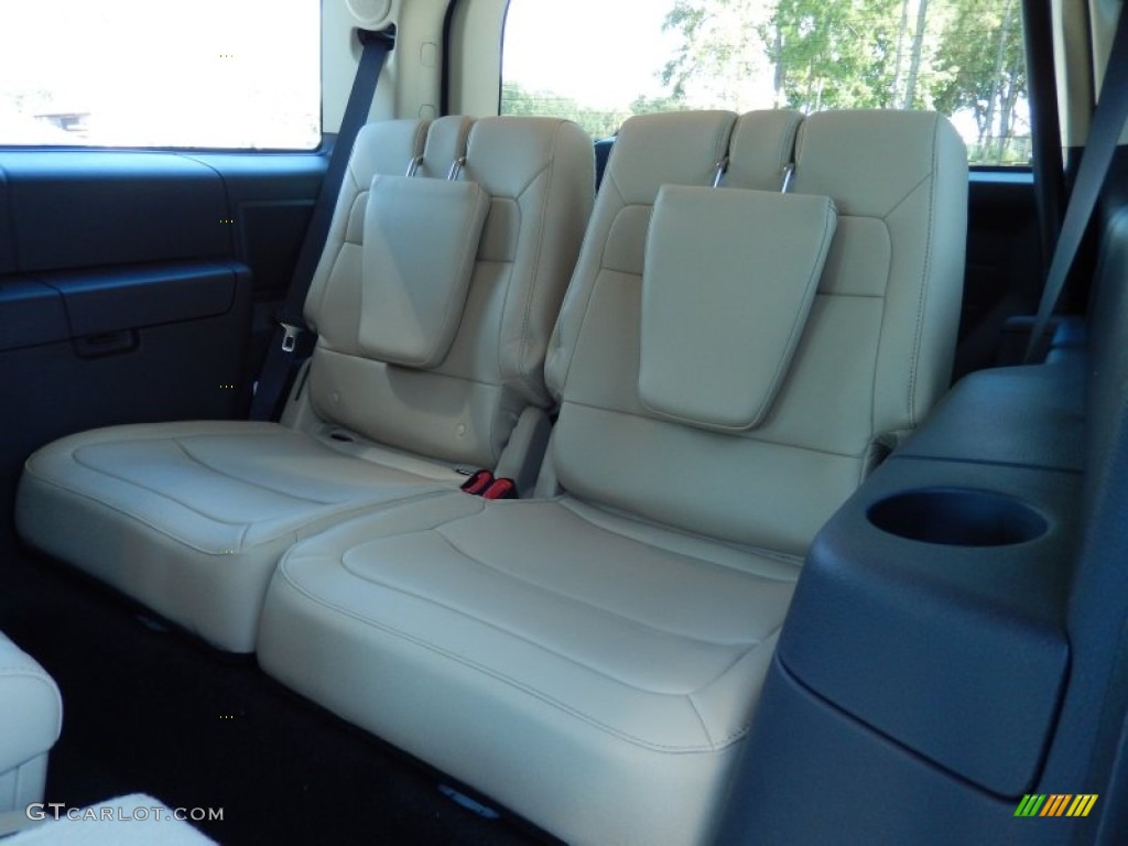 2014 Ford Flex Limited Rear Seat Photo #85605238
