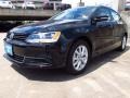 Black - Jetta SE Sedan Photo No. 3