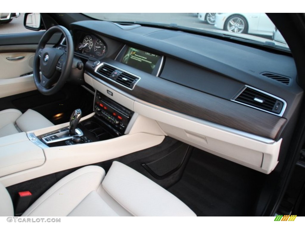 2013 BMW 5 Series 550i Gran Turismo Ivory White Dashboard Photo #85605541