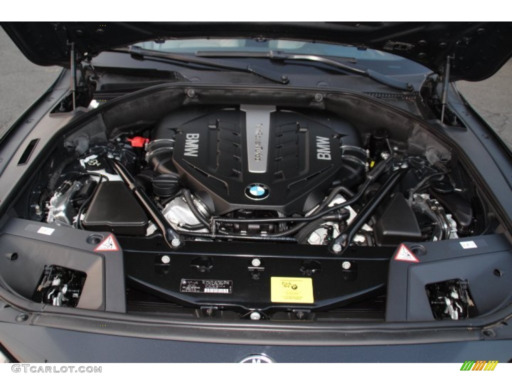 2013 BMW 5 Series 550i Gran Turismo 4.4 Liter DI TwinPower Turbocharged DOHC 32-Valve VVT V8 Engine Photo #85605607