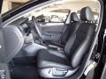 Black - Jetta SE Sedan Photo No. 10