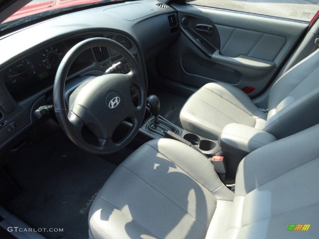 2005 Elantra GT Hatchback - Rally Red / Gray photo #8