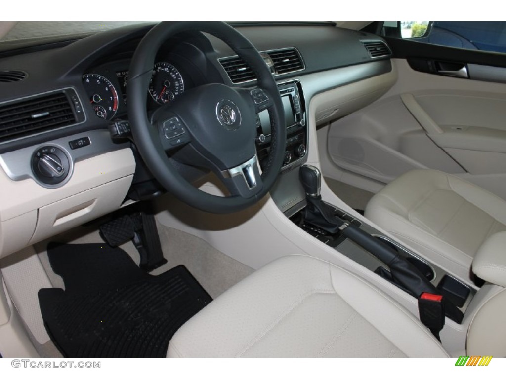 2014 Passat 2.5L SE - Candy White / Cornsilk Beige photo #12