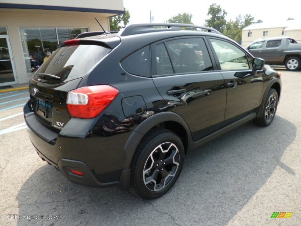 2013 XV Crosstrek 2.0 Premium - Crystal Black Silica / Ivory photo #7