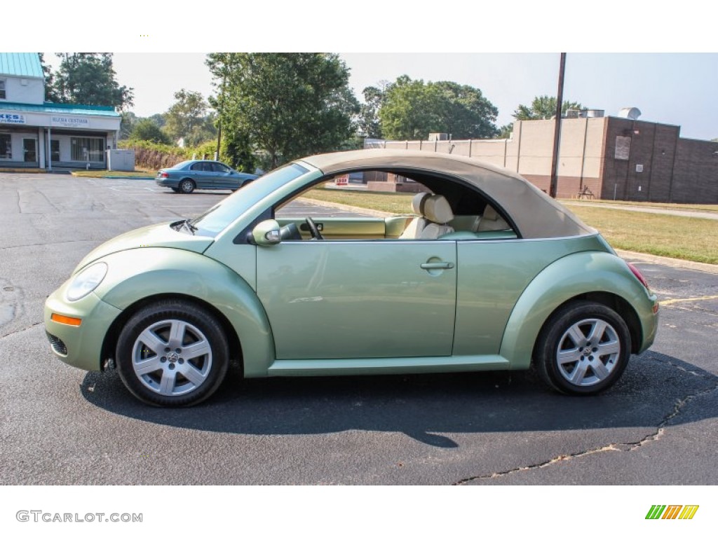 2007 New Beetle 2.5 Convertible - Gecko Green Metallic / Cream photo #3