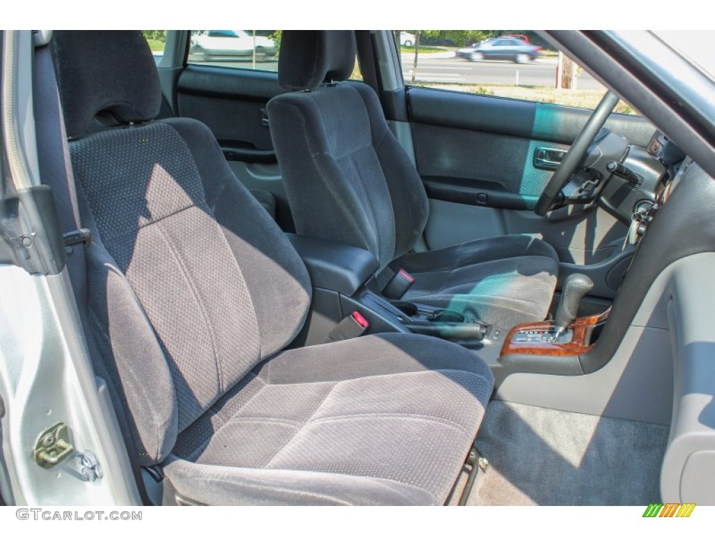 2003 Legacy L Sedan - Silver Stone Metallic / Gray photo #10