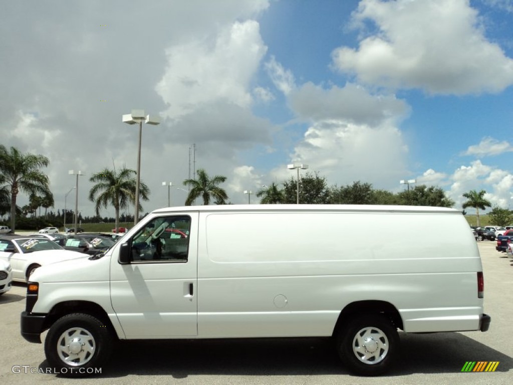 Oxford White 2013 Ford E Series Van E250 Cargo Exterior Photo #85613542