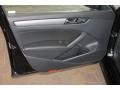 Black - Passat 2.5L SE Photo No. 11