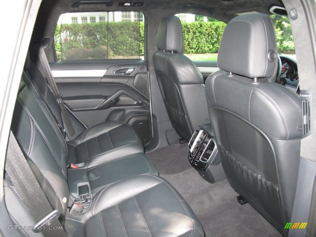 Black Interior 2012 Porsche Cayenne Turbo Photo #85617919