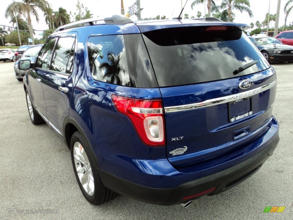 2013 Explorer XLT - Deep Impact Blue Metallic / Medium Light Stone photo #8