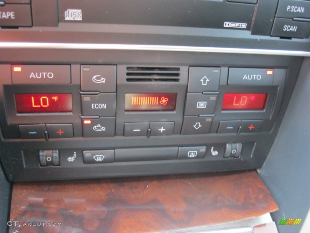 2002 Audi A4 3.0 quattro Sedan Controls Photo #85621510