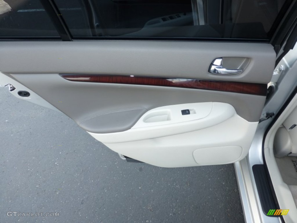 2011 G 37 Journey Sedan - Liquid Platinum / Stone photo #18