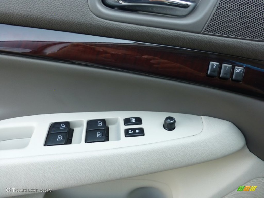 2011 G 37 Journey Sedan - Liquid Platinum / Stone photo #27