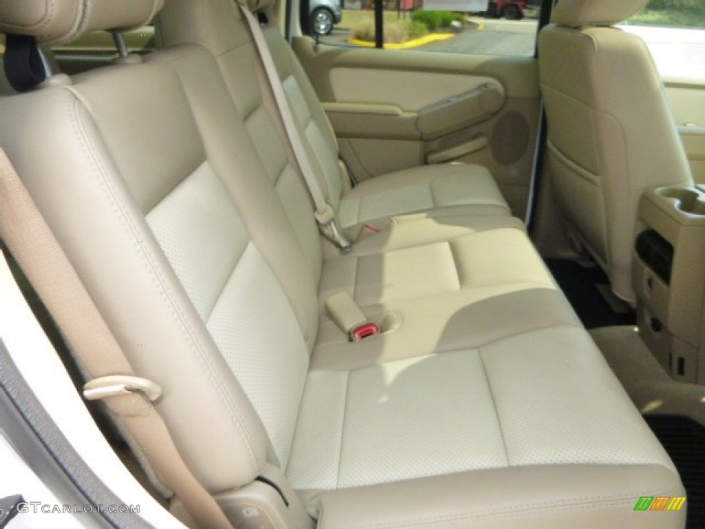 2010 Mercury Mountaineer V8 Premier AWD Rear Seat Photo #85623154