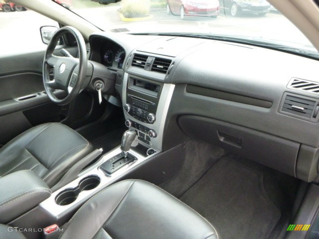 2010 Milan V6 Premier - Atlantis Green Metallic / Dark Charcoal photo #11