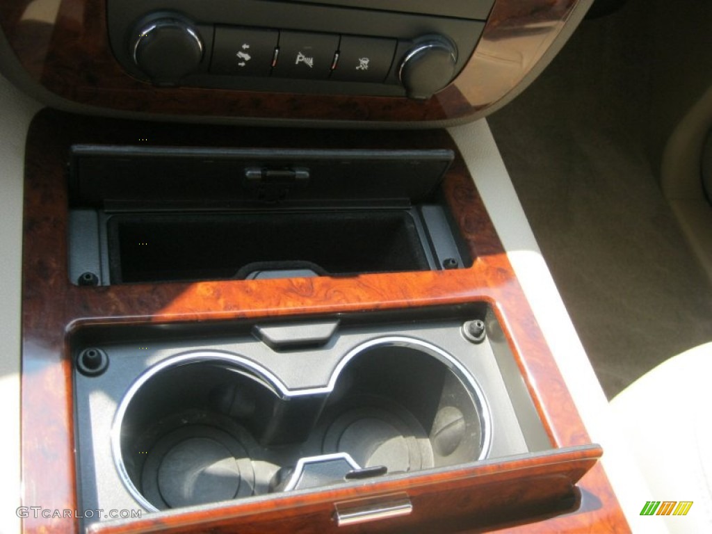 2009 Tahoe LTZ 4x4 - White Diamond Tricoat / Light Cashmere photo #24