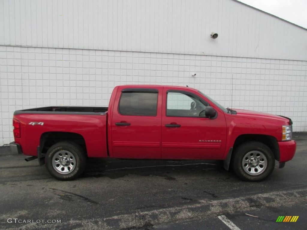 2011 Silverado 1500 LS Crew Cab 4x4 - Victory Red / Dark Titanium photo #2