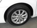 Super White - Camry XLE Photo No. 24