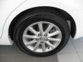 Super White - Camry XLE Photo No. 25