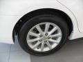 Super White - Camry XLE Photo No. 26