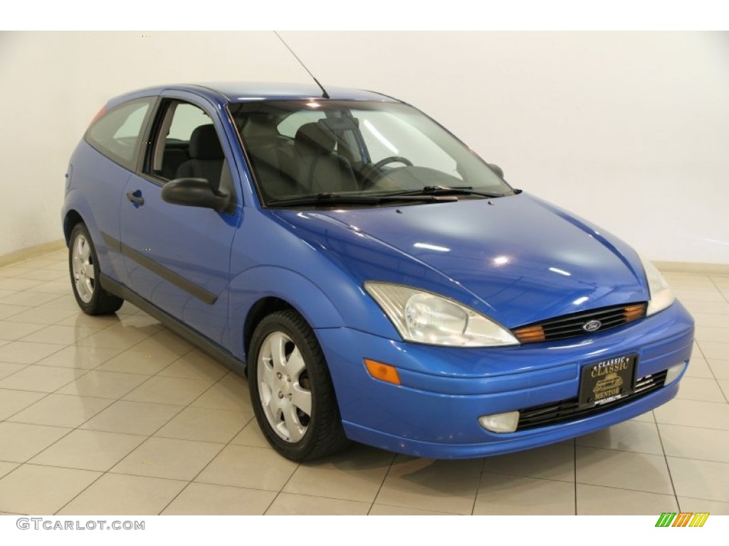 2001 Focus ZX3 Coupe - Malibu Blue Metallic / Dark Charcoal Black photo #1