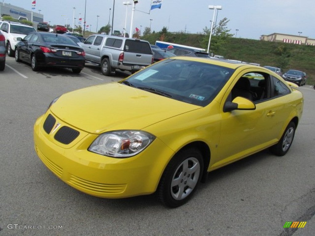 Competition Yellow 2009 Pontiac G5 Standard G5 Model Exterior Photo #85634962