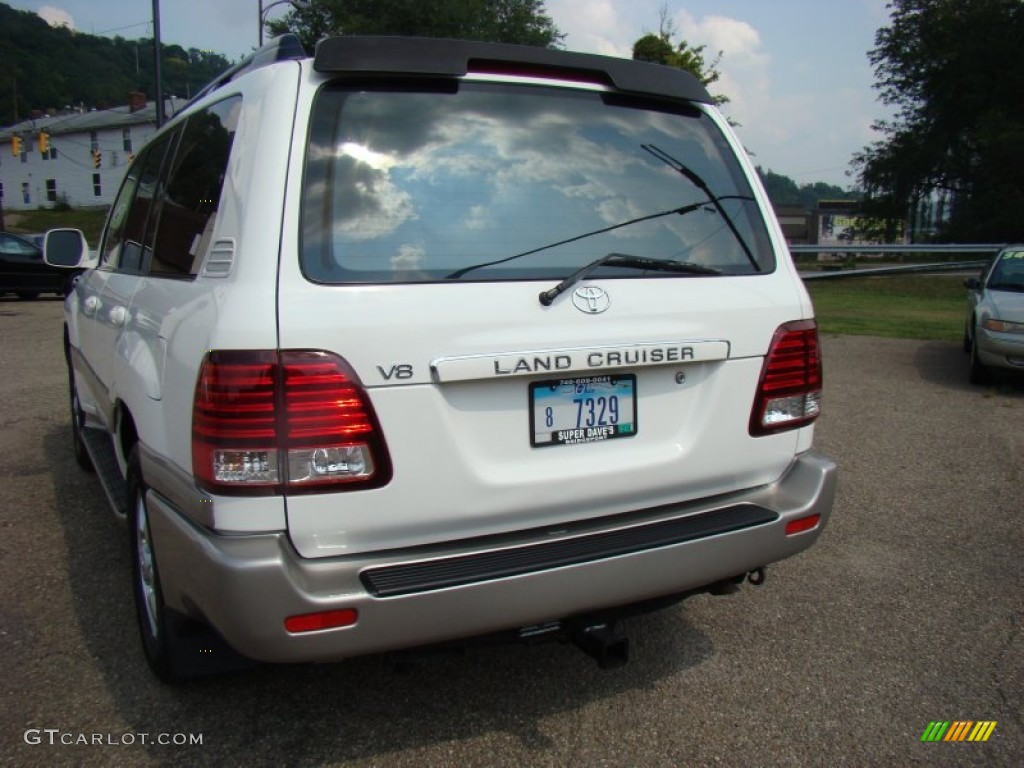 2003 Land Cruiser  - Natural White / Stone photo #4