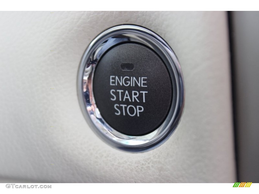 2012 Lexus GX 460 Premium Controls Photo #85635386