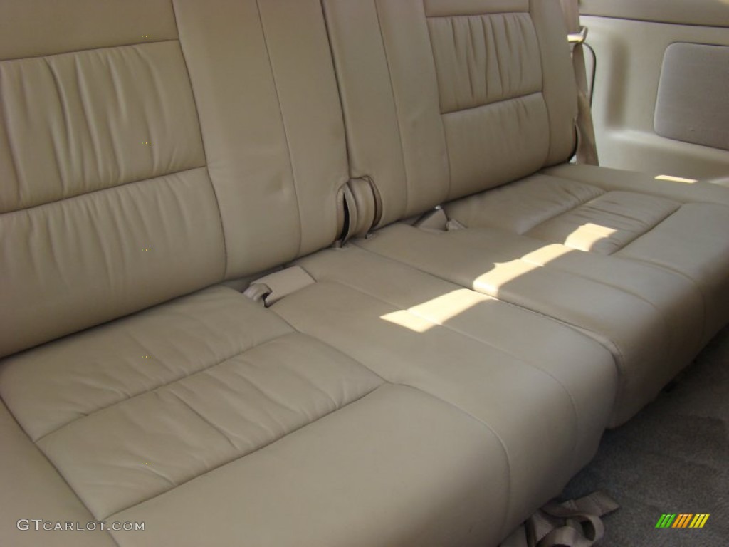 2003 Land Cruiser  - Natural White / Stone photo #30