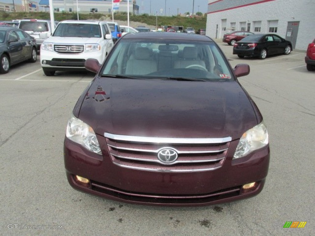 2005 Avalon XLS - Cassis Red Pearl / Light Gray photo #4