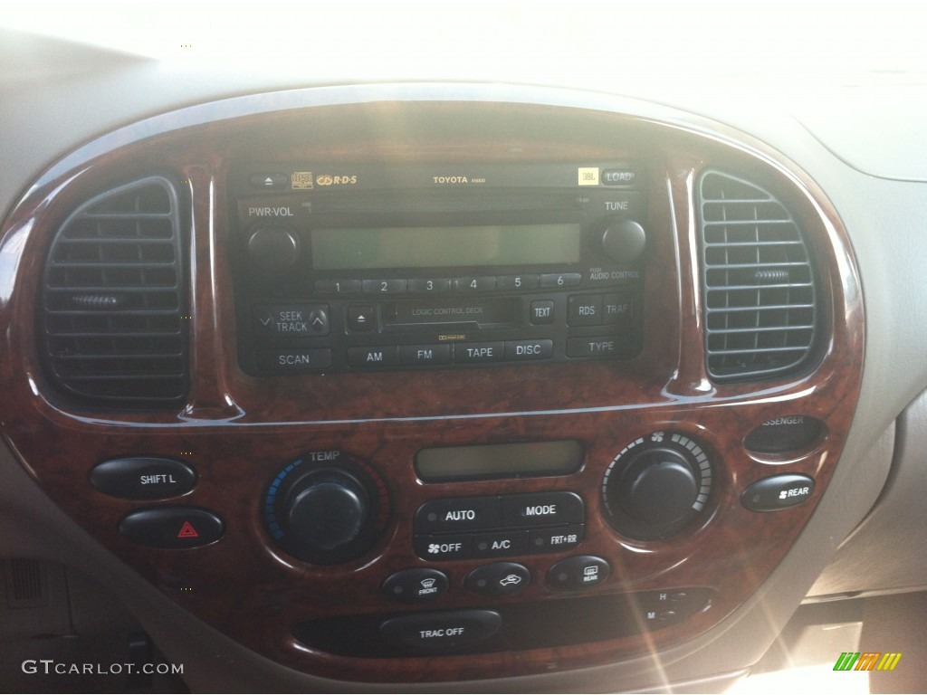 2007 Toyota Sequoia SR5 Controls Photo #85639405