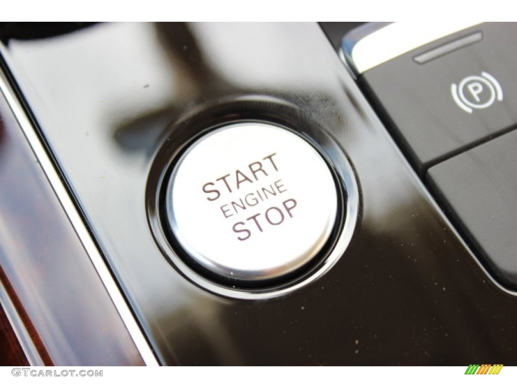 2014 Audi A8 L 3.0T quattro Controls Photo #85639747