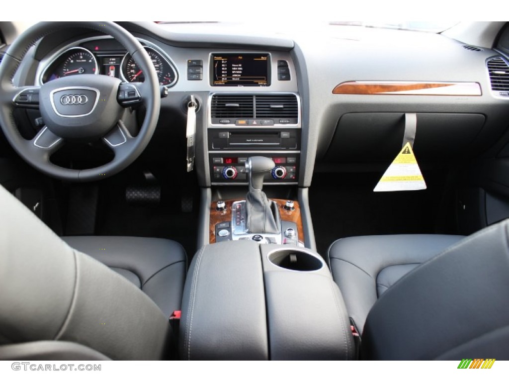 2014 Audi Q7 3.0 TDI quattro Black Dashboard Photo #85640959