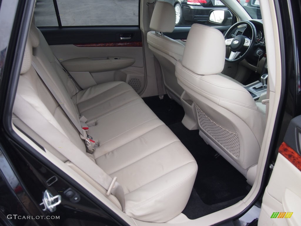 2011 Outback 2.5i Limited Wagon - Crystal Black Silica / Warm Ivory photo #5