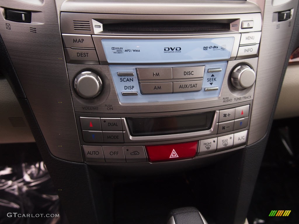 2011 Outback 2.5i Limited Wagon - Crystal Black Silica / Warm Ivory photo #18