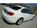 Alpine White - 3 Series 320i Sedan Photo No. 2